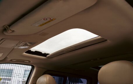 Hyundai Grand Starex Grand Starex I рестайлинг 2, 2011 год, 1 850 000 рублей, 15 фотография