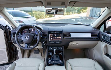 Volkswagen Touareg III, 2010 год, 2 100 000 рублей, 18 фотография