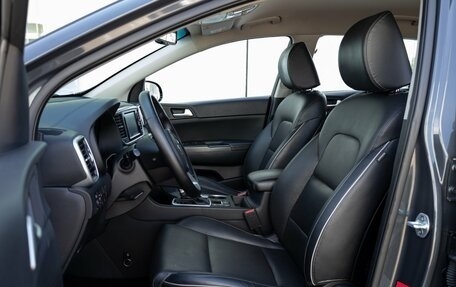 KIA Sportage IV рестайлинг, 2018 год, 2 100 000 рублей, 13 фотография
