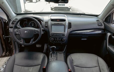 KIA Sorento II рестайлинг, 2014 год, 2 155 000 рублей, 15 фотография