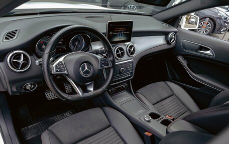 Mercedes-Benz GLA, 2016 год, 2 295 000 рублей, 14 фотография