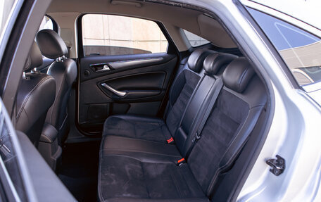 Ford Mondeo IV, 2012 год, 1 055 000 рублей, 19 фотография