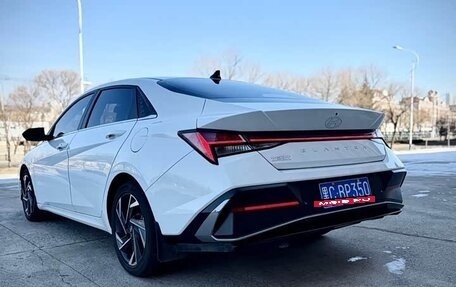 Hyundai Elantra, 2022 год, 1 457 000 рублей, 8 фотография