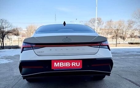 Hyundai Elantra, 2022 год, 1 457 000 рублей, 7 фотография