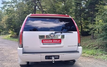 Cadillac Escalade III, 2011 год, 2 550 000 рублей, 9 фотография
