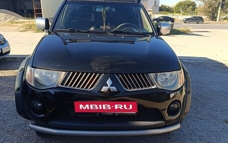 Mitsubishi L200 IV рестайлинг, 2007 год, 1 300 000 рублей, 8 фотография