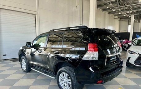 Toyota Land Cruiser Prado 150 рестайлинг 2, 2011 год, 2 849 000 рублей, 7 фотография