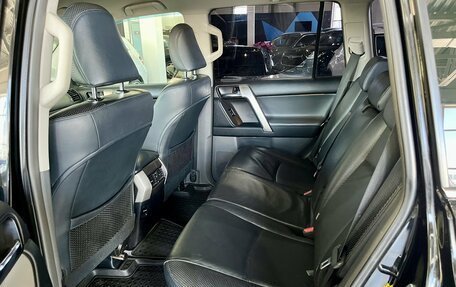 Toyota Land Cruiser Prado 150 рестайлинг 2, 2011 год, 2 849 000 рублей, 18 фотография
