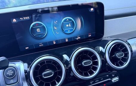 Mercedes-Benz GLB, 2022 год, 2 233 000 рублей, 13 фотография