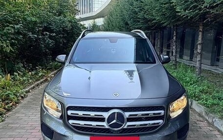 Mercedes-Benz GLB, 2022 год, 2 233 000 рублей, 2 фотография