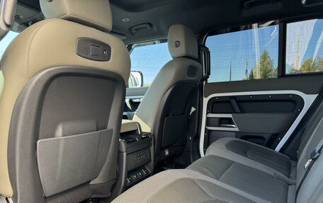 Land Rover Defender II, 2021 год, 5 250 000 рублей, 15 фотография