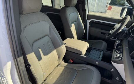 Land Rover Defender II, 2021 год, 5 250 000 рублей, 12 фотография