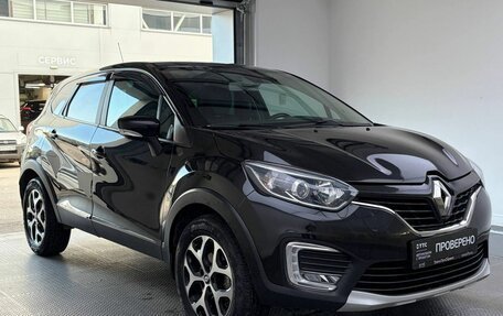Renault Kaptur I рестайлинг, 2018 год, 1 520 000 рублей, 3 фотография