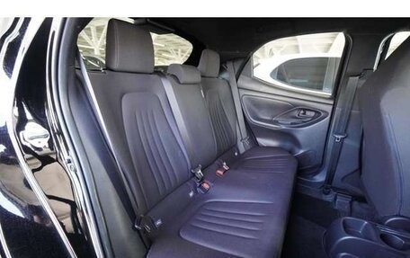 Toyota Yaris, 2023 год, 1 199 000 рублей, 21 фотография
