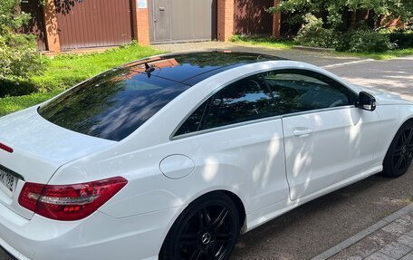 Mercedes-Benz E-Класс, 2012 год, 1 470 000 рублей, 12 фотография