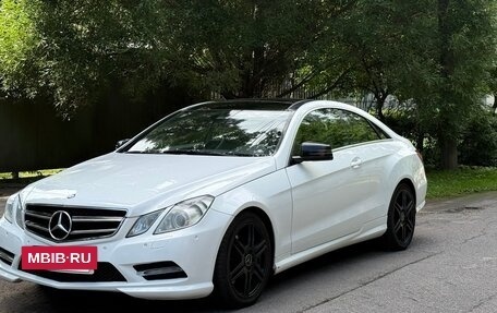 Mercedes-Benz E-Класс, 2012 год, 1 470 000 рублей, 8 фотография