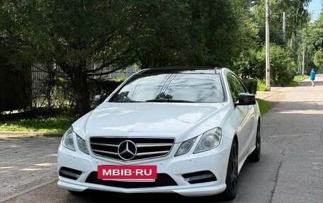 Mercedes-Benz E-Класс, 2012 год, 1 470 000 рублей, 7 фотография