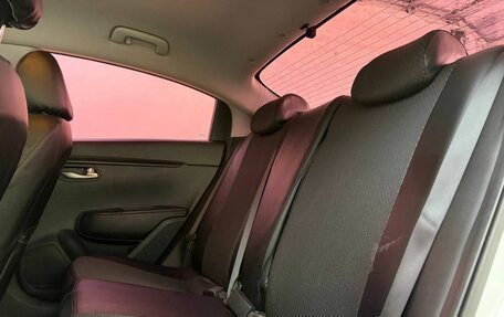 KIA Rio IV, 2018 год, 1 360 000 рублей, 15 фотография