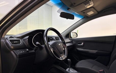 KIA Rio III рестайлинг, 2015 год, 899 000 рублей, 20 фотография