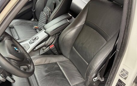 BMW 3 серия, 2009 год, 1 600 000 рублей, 12 фотография
