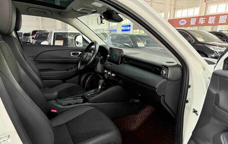 Honda Vezel, 2023 год, 1 749 069 рублей, 14 фотография