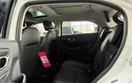 Honda Vezel, 2023 год, 1 749 069 рублей, 16 фотография