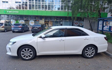 Toyota Camry, 2015 год, 1 900 000 рублей, 8 фотография