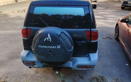 Nissan Terrano II рестайлинг, 2002 год, 450 000 рублей, 4 фотография