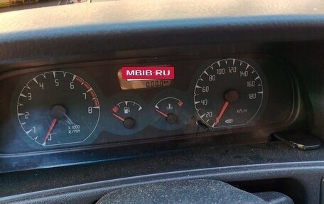 Nissan Terrano II рестайлинг, 2002 год, 450 000 рублей, 5 фотография
