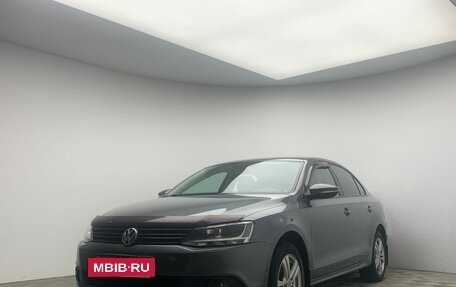 Volkswagen Jetta VI, 2012 год, 769 000 рублей, 3 фотография