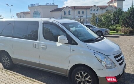 Hyundai Grand Starex Grand Starex I рестайлинг 2, 2016 год, 2 100 000 рублей, 6 фотография