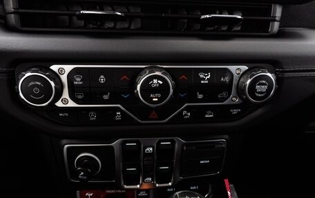 Jeep Wrangler, 2024 год, 7 650 000 рублей, 21 фотография