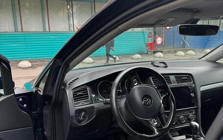 Volkswagen Golf VII, 2018 год, 1 450 000 рублей, 7 фотография