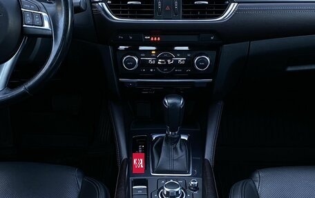 Mazda 6, 2016 год, 1 799 000 рублей, 13 фотография