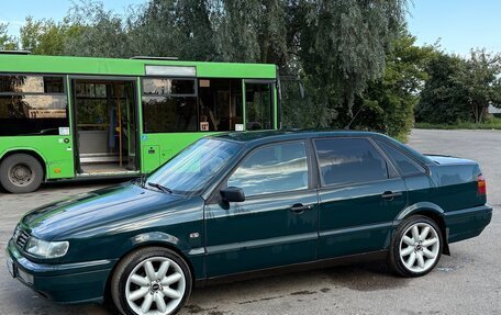 Volkswagen Passat B4, 1995 год, 260 000 рублей, 2 фотография