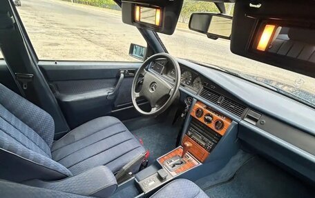 Mercedes-Benz 190 (W201), 1993 год, 750 000 рублей, 24 фотография