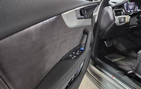 Audi A4, 2019 год, 3 820 000 рублей, 30 фотография