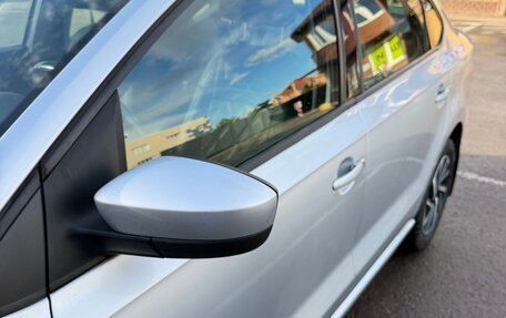 Volkswagen Polo VI (EU Market), 2015 год, 870 000 рублей, 22 фотография