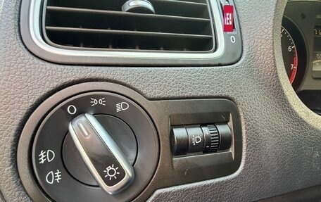 Volkswagen Polo VI (EU Market), 2015 год, 870 000 рублей, 17 фотография