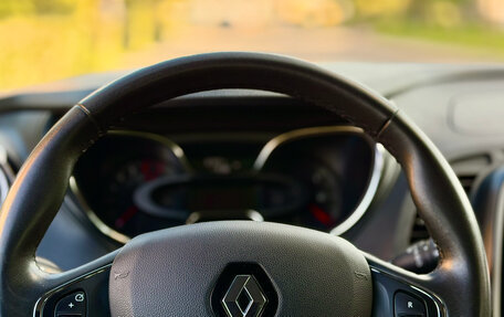 Renault Kaptur I рестайлинг, 2017 год, 1 300 000 рублей, 30 фотография