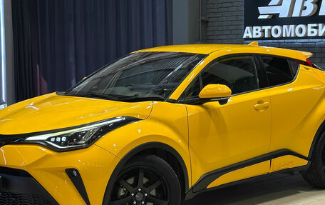 Toyota C-HR I рестайлинг, 2020 год, 2 197 000 рублей, 2 фотография
