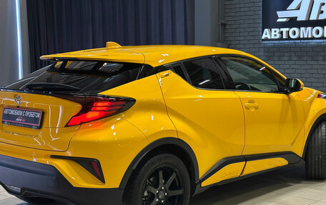 Toyota C-HR I рестайлинг, 2020 год, 2 197 000 рублей, 6 фотография