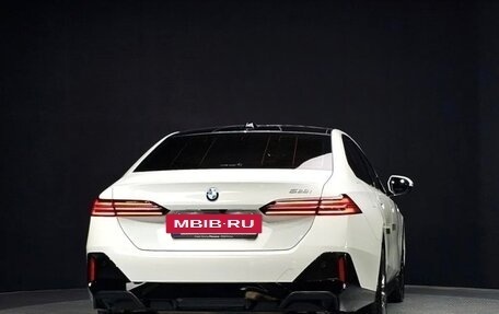 BMW 5 серия, 2024 год, 6 734 000 рублей, 4 фотография