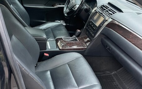 Toyota Camry, 2016 год, 2 000 000 рублей, 2 фотография
