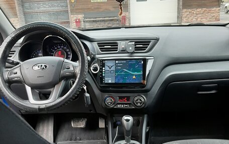 KIA Rio III рестайлинг, 2013 год, 920 000 рублей, 2 фотография