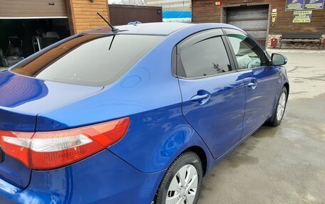 KIA Rio III рестайлинг, 2013 год, 920 000 рублей, 13 фотография
