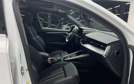 Audi A3, 2023 год, 1 650 000 рублей, 15 фотография