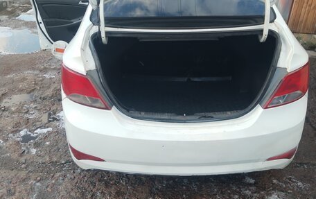 Hyundai Solaris II рестайлинг, 2015 год, 420 000 рублей, 11 фотография
