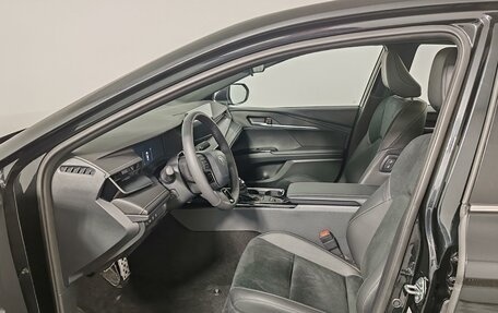 Toyota Camry, 2025 год, 5 100 000 рублей, 14 фотография