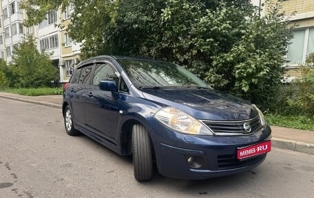 Nissan Tiida, 2011 год, 990 000 рублей, 1 фотография